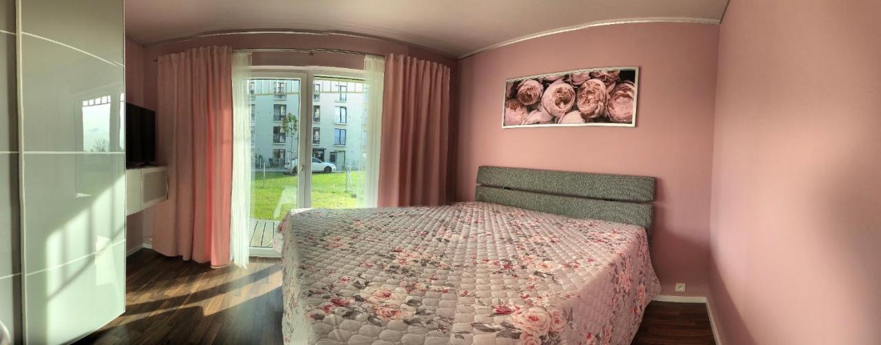 Krejcarek Garden Apartment Прага Экстерьер фото